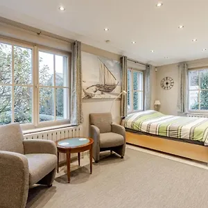 Cosy Close To Bruxelles South Charleroi Airport Appartement